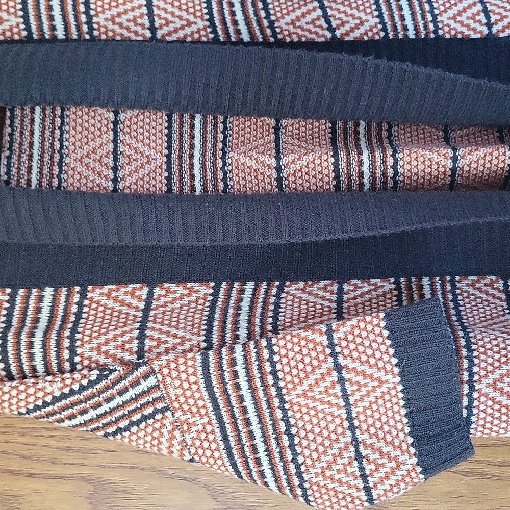 Element Sweater - image 2